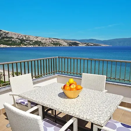 Capic Apartment *